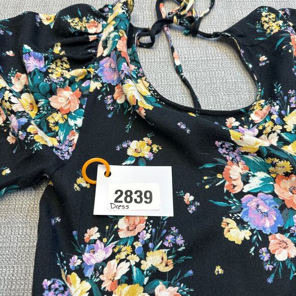 O'Neill Mini Dress Womens Small Alta Black Floral Open Back Puff‎ Sleeve Cottage - Picture 7 of 7